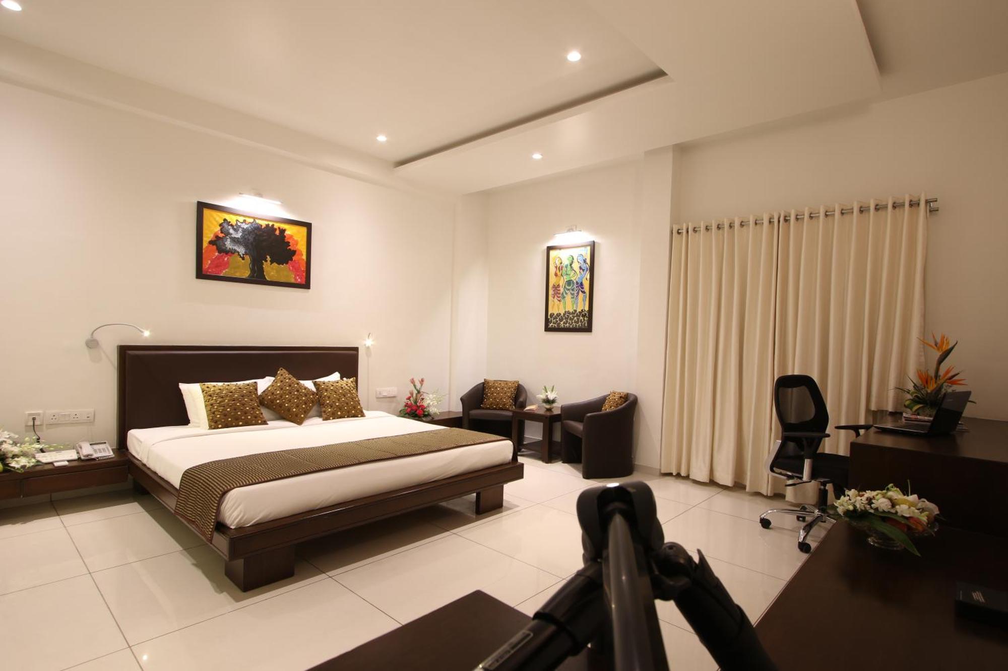Prakruti Resort Vadodara Esterno foto