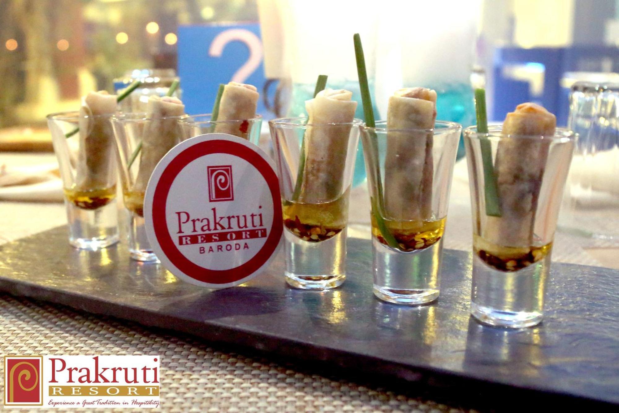 Prakruti Resort Vadodara Esterno foto