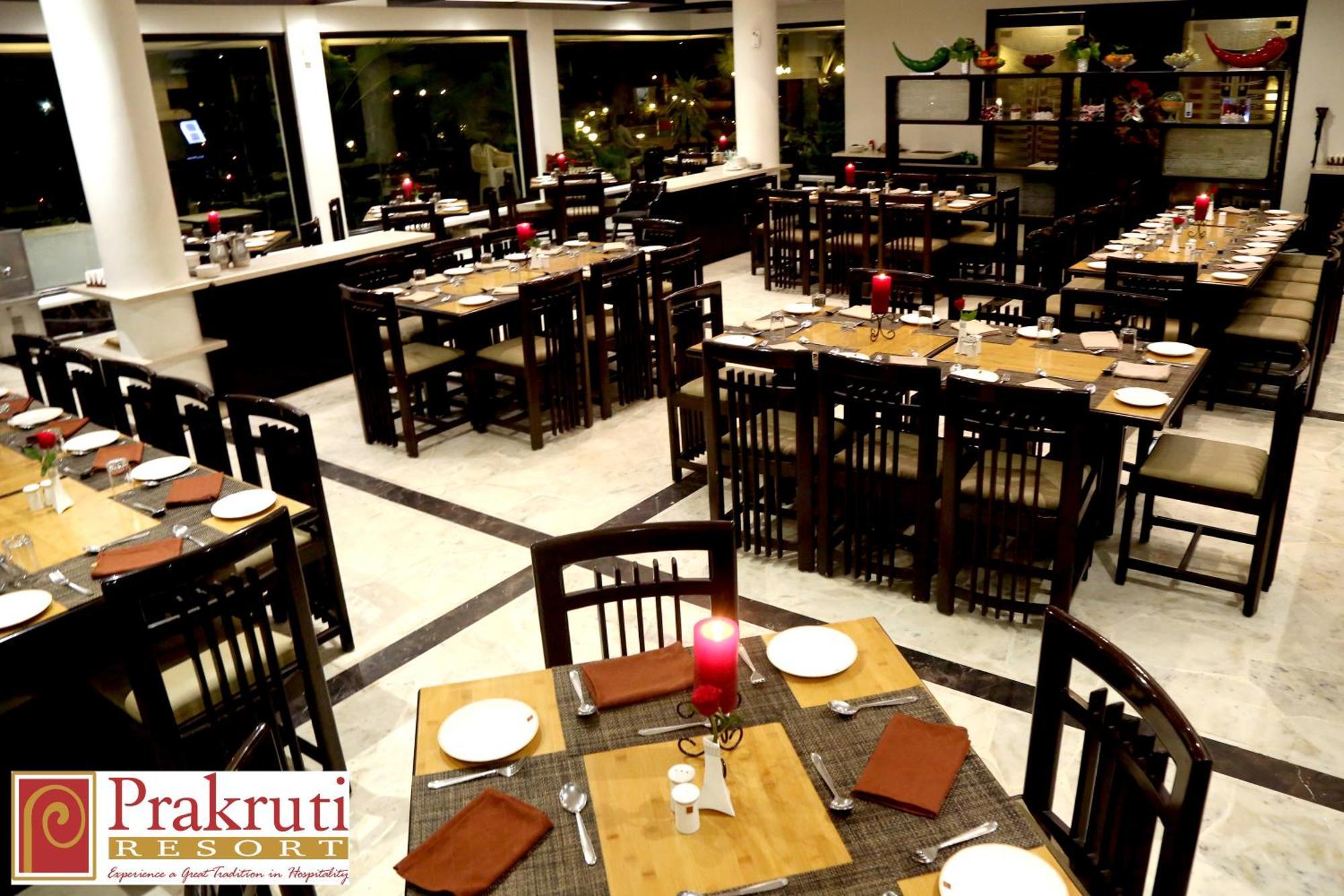 Prakruti Resort Vadodara Esterno foto