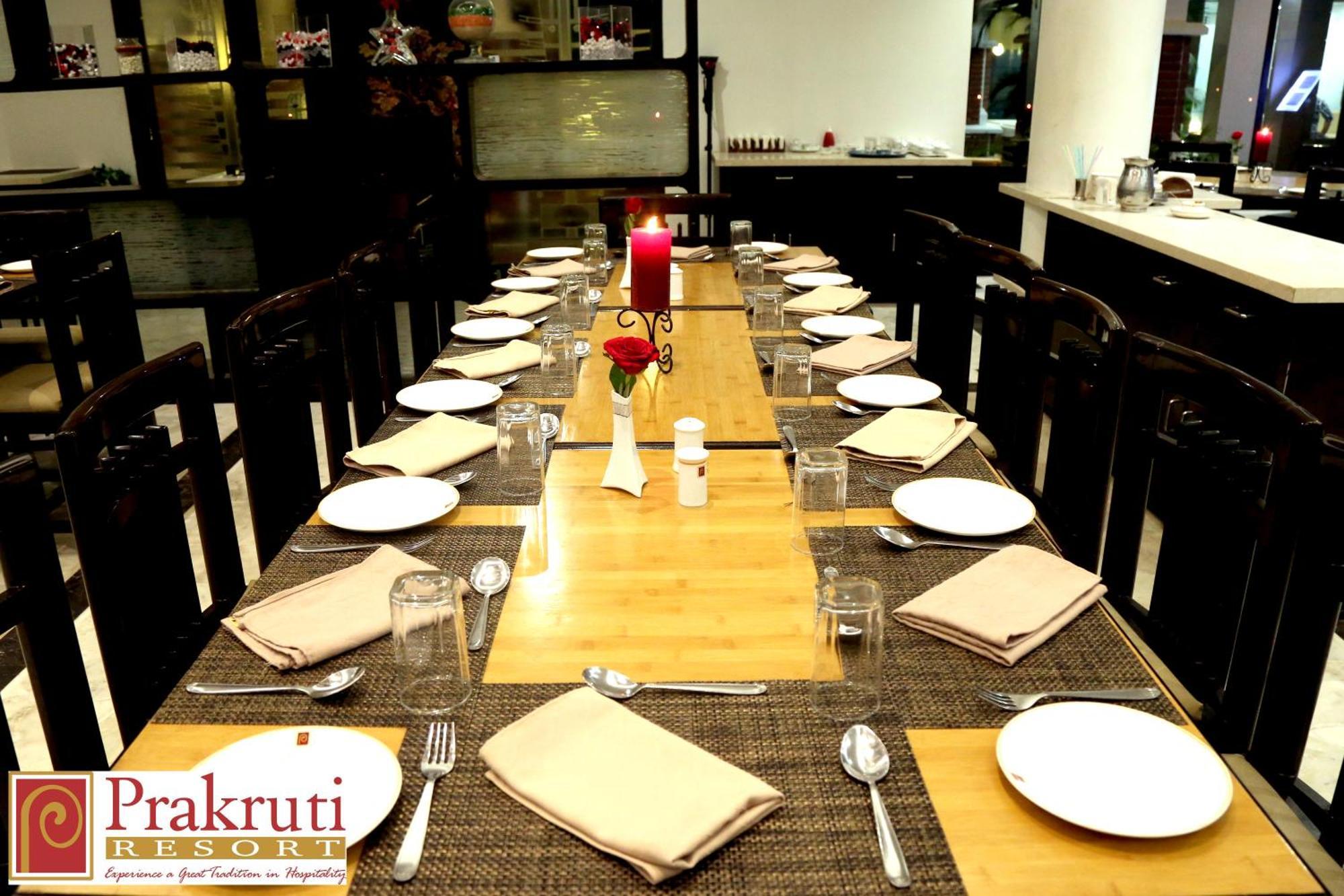 Prakruti Resort Vadodara Esterno foto